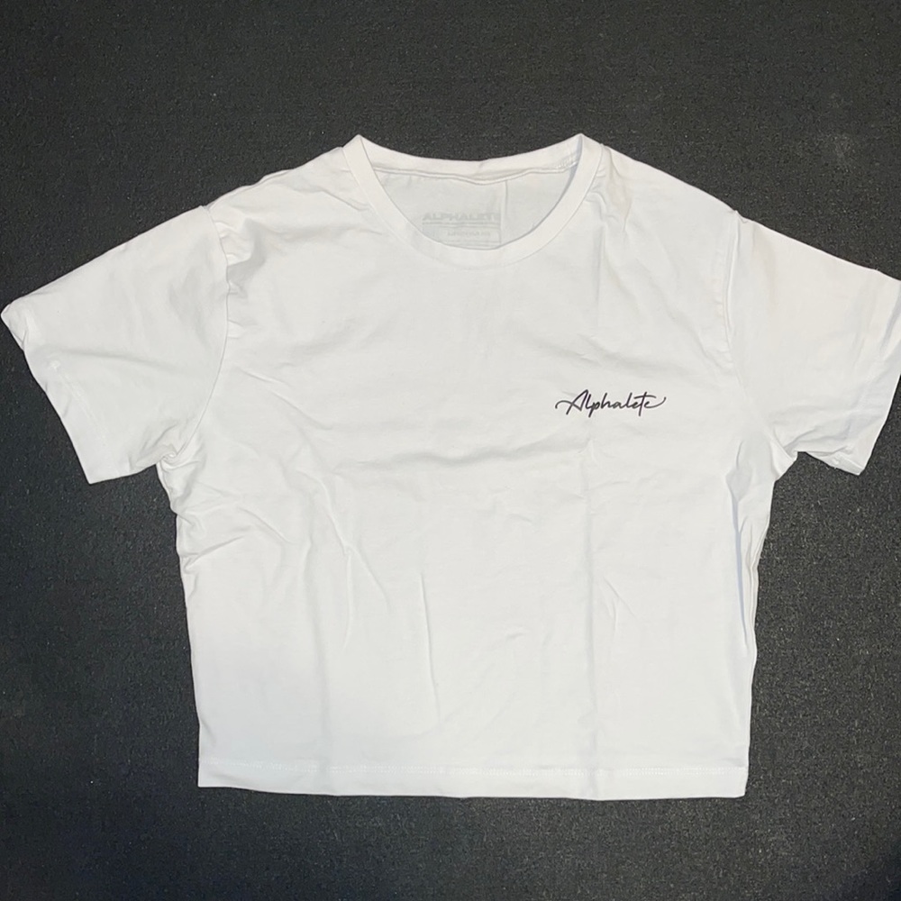 Alphalete Crop Short Sleeve T-Shirt. Medium. White. New. Never worn